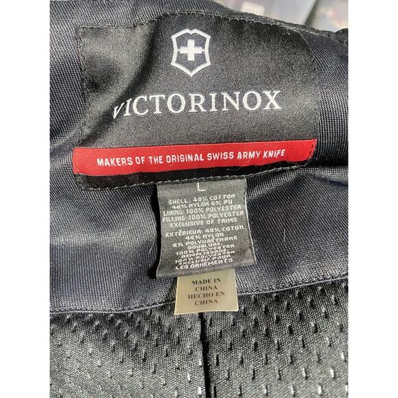 Victorinox Winter Coat Women's Large Heavy Duty Black Lined With Hidden Hood - Picture 5 of 9